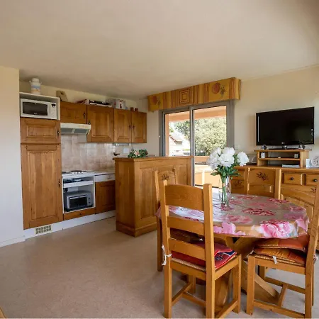 Claire Marine By Interhome Pornic